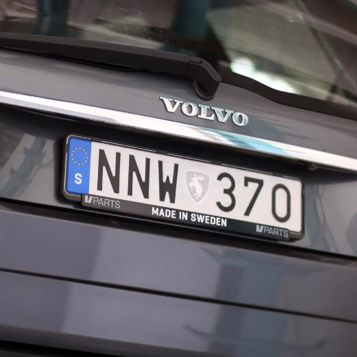 Svédországból behozott svéd autó honosítás