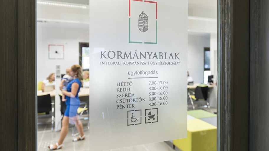 Kormányablak nyitvatartás