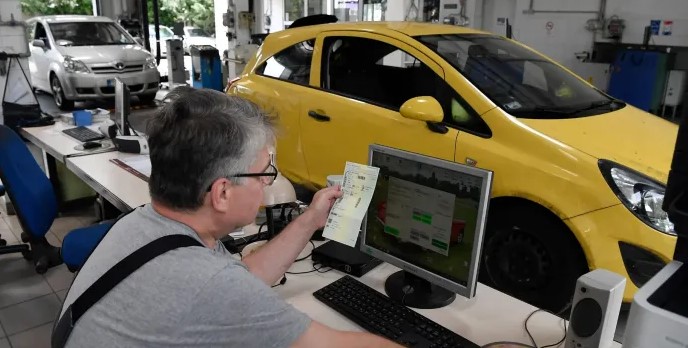 Dán autó honosítás - KPM vizsga (hatósági NKH vagy Autóklubos műszaki vizsgálat)