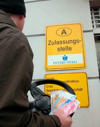 Az autó kijelentése és forgalomból kivonatása Ausztriából