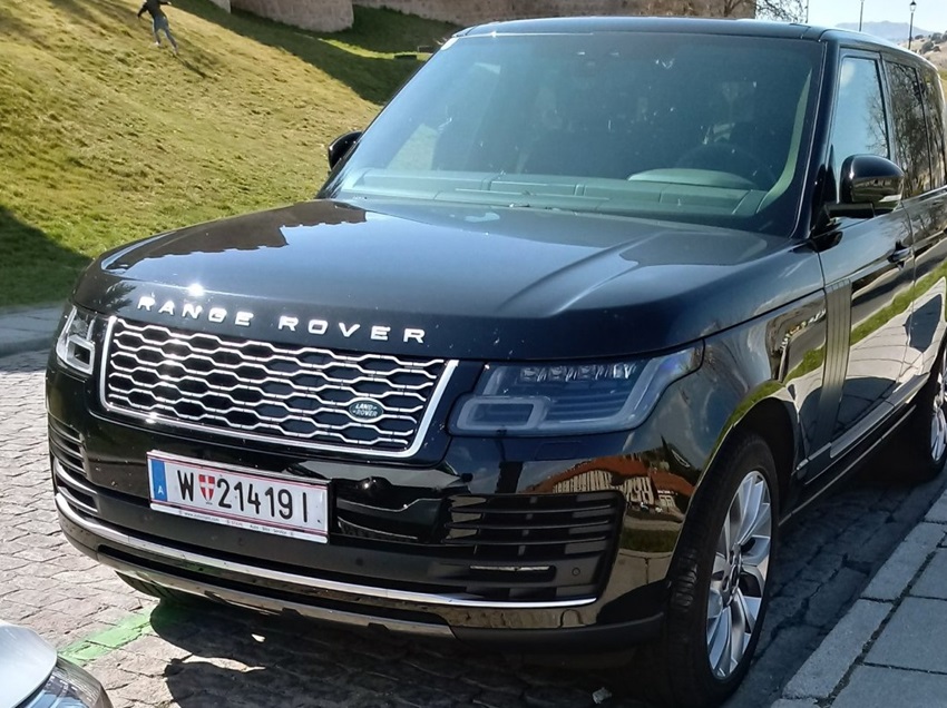 Osztrák Range Rover